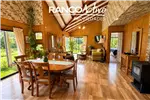  Venta  Casa en Valdivia  UF5.224,53 $215.000.000 