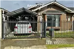  Venta  Casa en Valdivia  UF3.280,52 $135.000.000 
